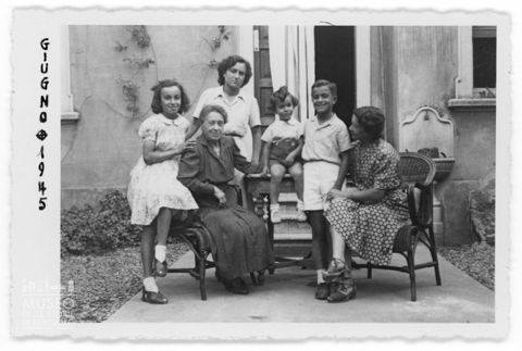 Ritratto di famiglia