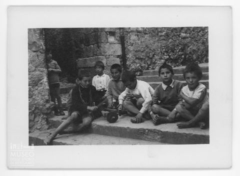 Gruppo di bambini