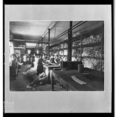 Lavoratrici della cartotecnica Rampini