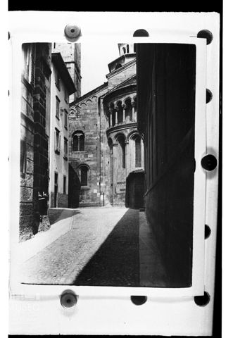 Prospetto di Santa Maria Maggiore da piazza Padre Reginaldo Giuliani
