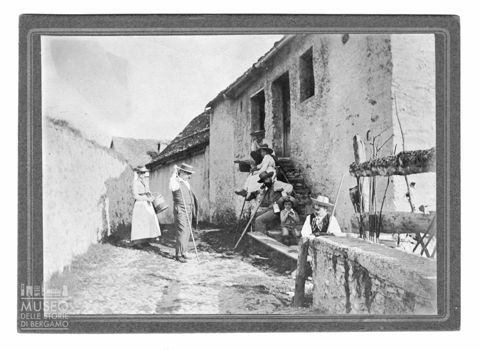 Prima della passeggiata in montagna