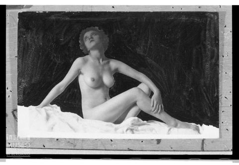 Nudo femminile
