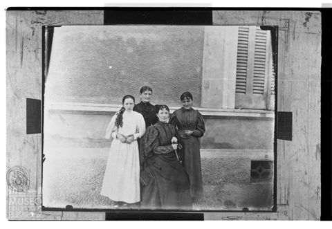 Ritratto di quattro donne