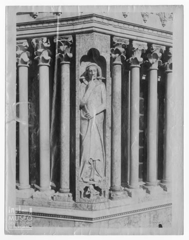 Raffigurazione della Pazienza del Battistero di Bergamo