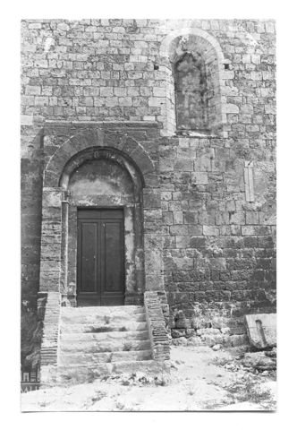 Veduta di una porzione della Chiesa di San Martino di Magliano in Toscana