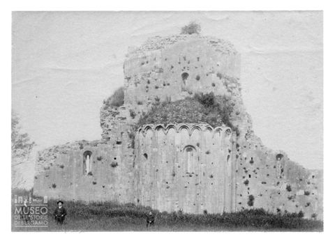 Veduta dell'Abbazia di San Bruzio di Magliano in Toscana