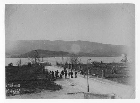 Ritratto di gruppo al lago del Prile