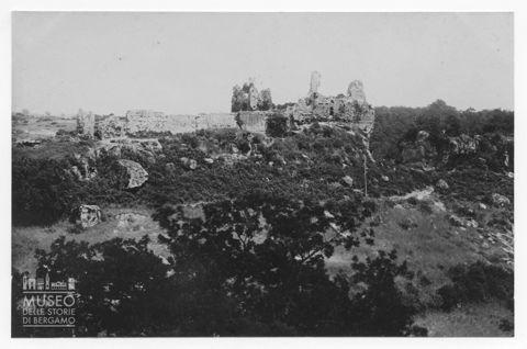 Rovine del castello di Vitozza