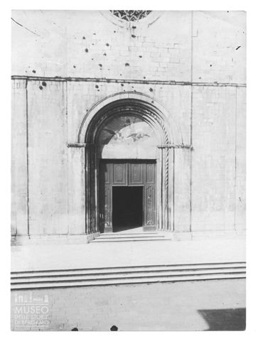 Facciata del Duomo di Sarzana