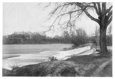 Panorama di Certaldo dal fiume Elsa