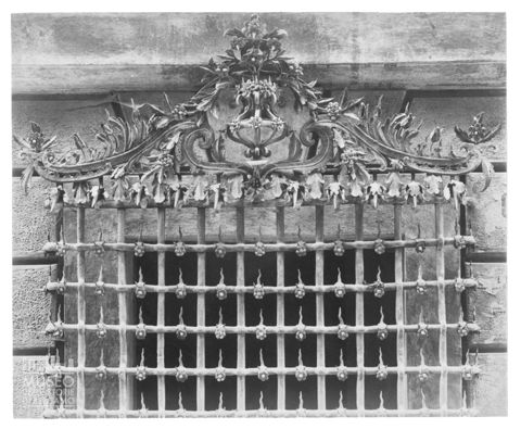 Grata in ferro battuto di Palazzo Picedi
