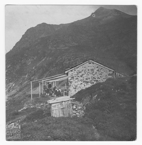 Ritratto di gruppo ai Laghi Gemelli