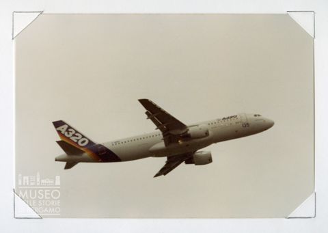 Airbus A 320 - Bireattore da trasporto passeggeri (in volo)