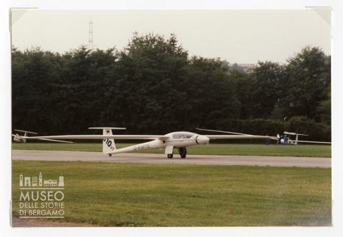 Stemme SM 10 - aliante a motore