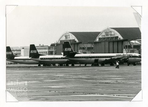 Vickers Vanguard - quadrimotore passeggeri