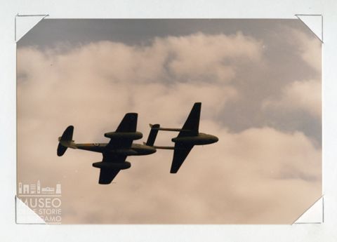 Gloster Meteor T7 - DH Vampire T II