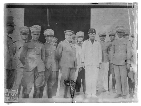 Ritratto di militari tra cui il Sergente Italo Balbo e il sergente Giuseppe Zanolla