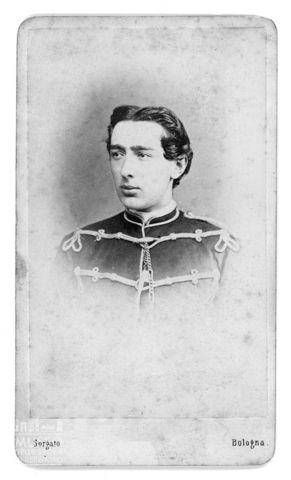 Ritratto di uomo in uniforme