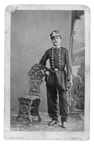 Ritratto di Salvatore Orrù in uniforme