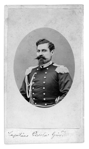 Ritratto di Giuseppe Pirola in uniforme