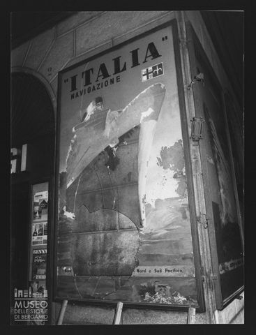 Cartellone pubblicitario dell'Italia Navigazione