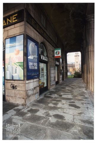 Agenzia Viaggi Lorandi, sede in Largo Porta Nuova 16/A - 17