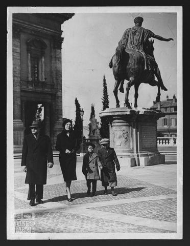Il Principe Mansur Daud e la sua famiglia