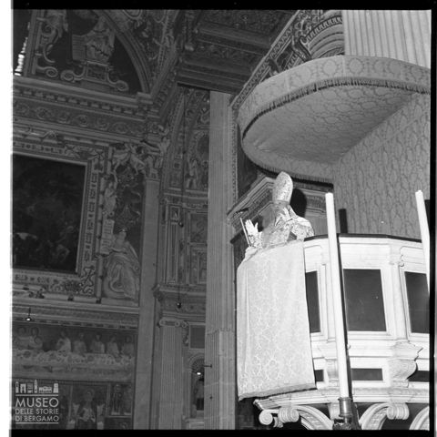 Il vescovo Clemente Gaddi durante una messa nella basilica di Santa Maria Maggiore