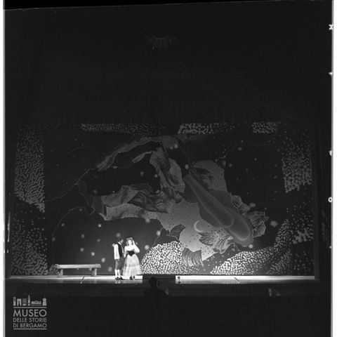 Rappresentazione dell'opera Elisir d'Amore al Teatro Donizetti