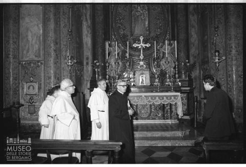 Visita del vescovo Oggioni al Centro Culturale S. Bartolomeo