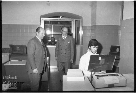 La visita del prefetto Marini alla sede de L'Eco di Bergamo.