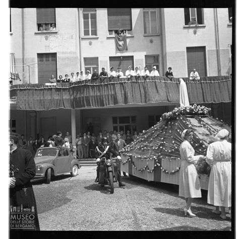 Madonna di Fatima - Il passaggio agli Ospedali Riuniti
