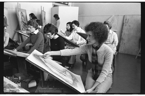 Studenti all'Accademia di belle arti G. Carrara