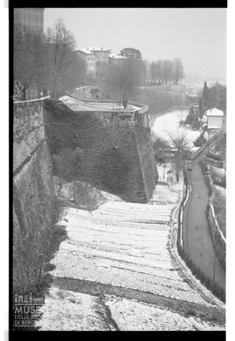 Le Mura Veneziane di Bergamo sotto la neve