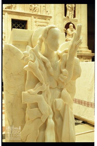 Ambone di Floriano Bodini per il Santuario della Santa Casa di Loreto