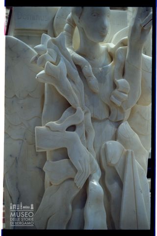 Particolare dell'ambone realizzato da Floriano Bodini per il Santuario della Santa Casa di Loreto