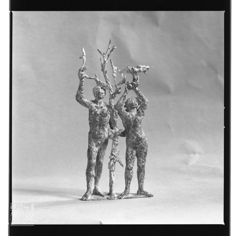 Scultura di Elia Ajolfi