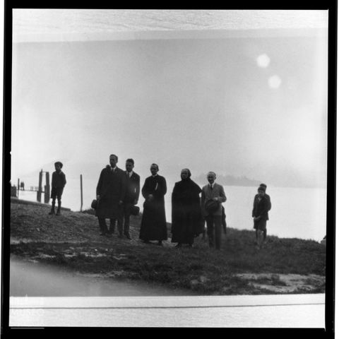 Monsignor Giovanni Battista Montini in riva al Lago Maggiore durante il congresso FUCI a Intra, il 12 aprile 1928