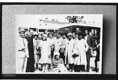 Ritratto di gruppo dei partecipanti al congresso FUCI di Gorizia l'8 settembre 1931