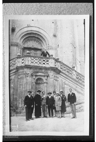 Ritratto di gruppo di alcuni partecipanti al congresso FUCI di Cagliari nel settembre 1932