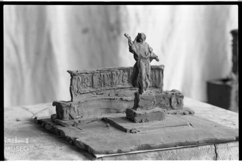 Bozzetto di scultura di Enrico Manfrini