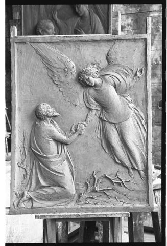 Rilievo scultoreo di Enrico Manfrini