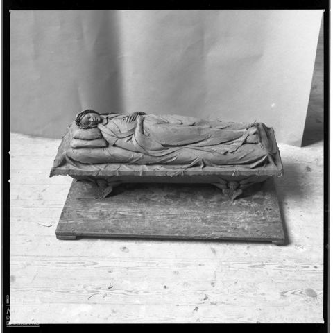 Bozzetto per la scultura del sarcofago della Beata Maria Anna Sala di Enrico Manfrini