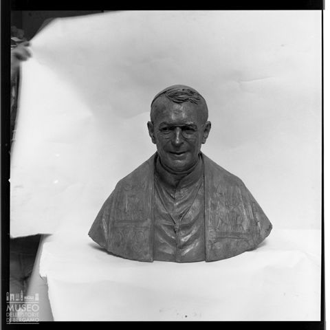 Scultura di Enrico Manfrini