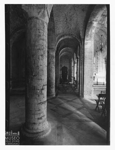 Veduta interna della chiesa di Santa Maria di Portonovo