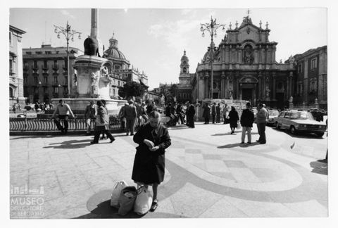 La piazza del Duomo a Catania