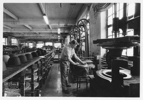 Lo stabilimento Borsalino ad Alessandria