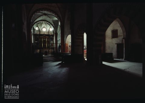 L'interno della chiesa dell'abbazia di Sant'Antonio di Ranverso a Buttigliera Alta