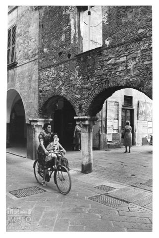 Scena di vita quotidiana a Chiavari