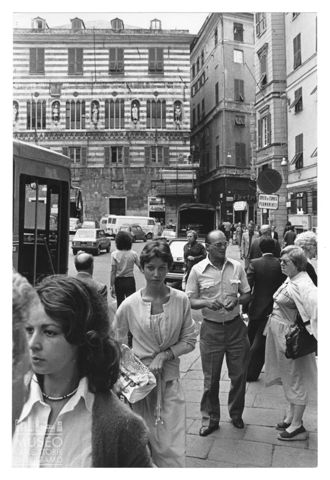Piazza delle Fontane Marose a Genova